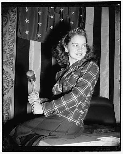 File:First girl page in National House of Representatives. Washington, D.C., Jan. 3. For the first time in history, a girl has been appointed a page in the House of Representatives. She is LCCN2016874674.jpg