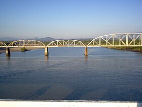 Ancien pont sur le Lempa (El Salvador)