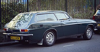 Volvo P1800.