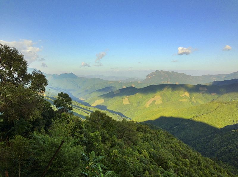 File:Bus from Vientiane to Luang Prabang (12236800914).jpg