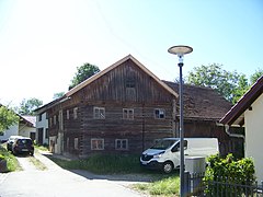 Niederpöring-14-ehemaliges-Wohnstallhaus.jpg