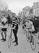 Cadolle Aucouturier Trousselier Paris Roubaix 1906.jpg