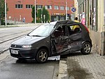 Une voiture accidentée.