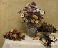 Henri Fantin-Latour, (1836-1904), Wit Rose, Krisante in 'n Vaas, Perskes en Druiwe op 'n Tafel met 'n Wit Tafeldoek (1867)