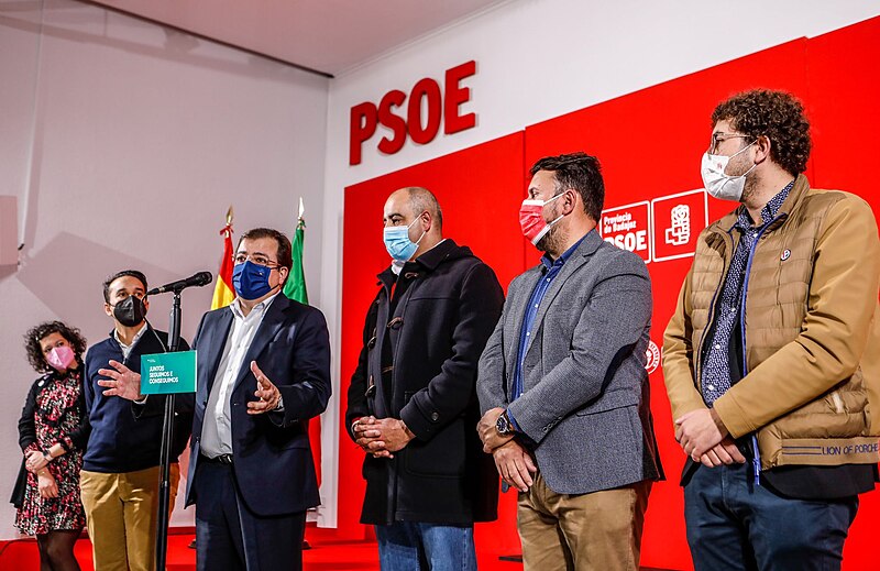 File:Reunión con el PS de Portugal (51815854932).jpg