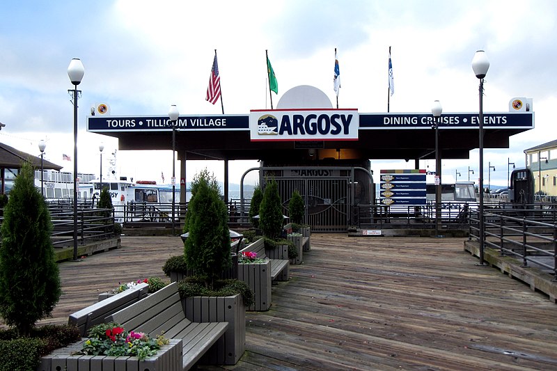 File:Argosy Pier - panoramio.jpg