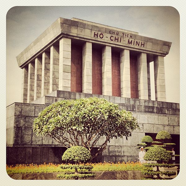 File:2012 Ho Chi Minh Mausoleum.jpg