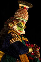 印度喀拉拉Kathakali（英語：Kathakali）戲劇中的奎師那扮相