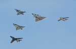 Draken tillsammans med Tunnan, Lansen, Viggen och Gripen under flyguppvisning över centrala Stockholm vid firandet av kung Carl XVI Gustafs 50 år på tronen 2023.