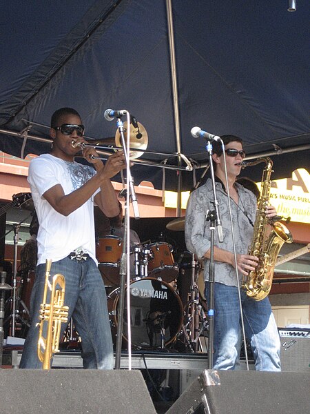 File:TbShortySax5Aug07.jpg