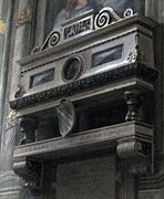 Monumento funebre di gaspare brunelli.JPG