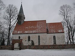 Nõon kirkko talvella 2008
