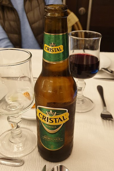 File:A Chilean beer (48338437616).jpg