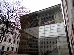 Centre de Cultura Contemporània de Barcelona (1990-1993), d'Albert Viaplana i Helio Piñón.