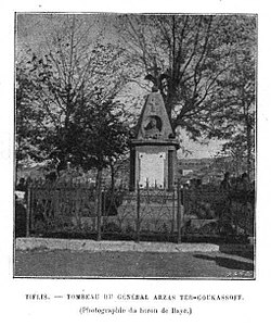 Памятник Арзасу Артемьевичу в Тифлисе, 1900 год