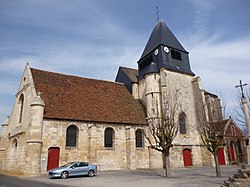 Skyline of La Neuville-Roy