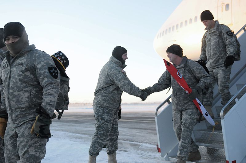 File:6-17 CAV returns from South Korea Feb. 9, 2015 150209-A-IQ085-748.jpg