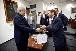 MINISTRO DE DEFENSA RECIBIÓ VISITA DEL PRÍNCIPE DE JORDANIA (14740915754).jpg