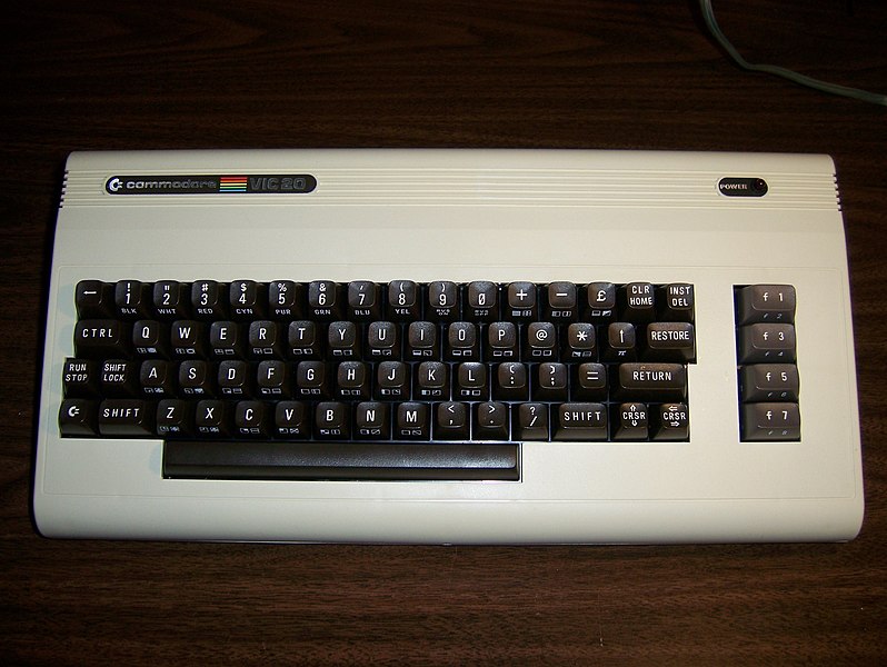 File:Commodore VIC 20 computer2.jpg