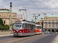 Mánesův most, Tatra T3R.PLF.jpg