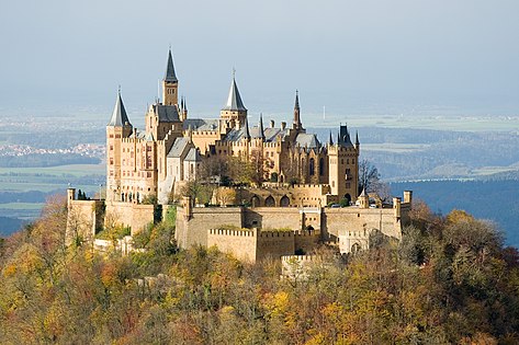 Castelo de Hohenzollern (1454-1461) em Baden-Württemberg, sul da Alemanha