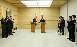 Panamanian President Martinelli Meets With Japanese Prime Minister Noda 5.jpg