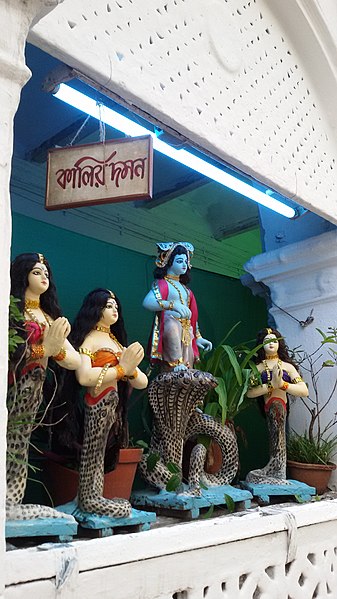 File:Bonku Bihari Saha Temple, Chaltabagan, Jhulan 2015 (14).jpg