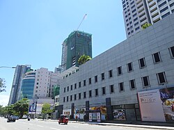 Looking southwest on Union Place