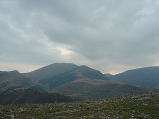 Sierra de Castejón. Cabezo del Santo al fondo en el centro. Desde el collado de Canto Hincado