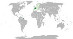  France-এর অবস্থান (dark green) – Europe-এ (green & dark grey) – the European Union-এ (green)