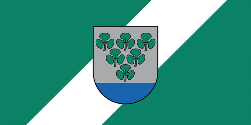 File:Flag of Kārsavas novads.png