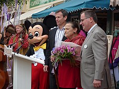 Alice Davis Window Ceremony 2012.jpg