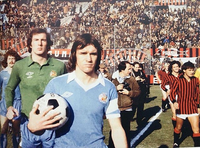 Coppa UEFA 1978-79 - Milan vs Manchester City - David Watson.jpg