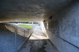 Passage sous la voie ferrée du Léman Express @ Chêne-Bougeries (50835116132).jpg