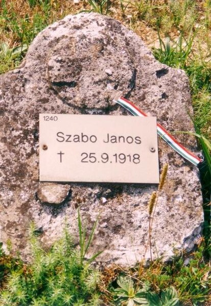 File:Hungarian tombstone Italy.jpg