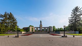 Sowjetisches Ehrenmal, Tiergarten, Berlin