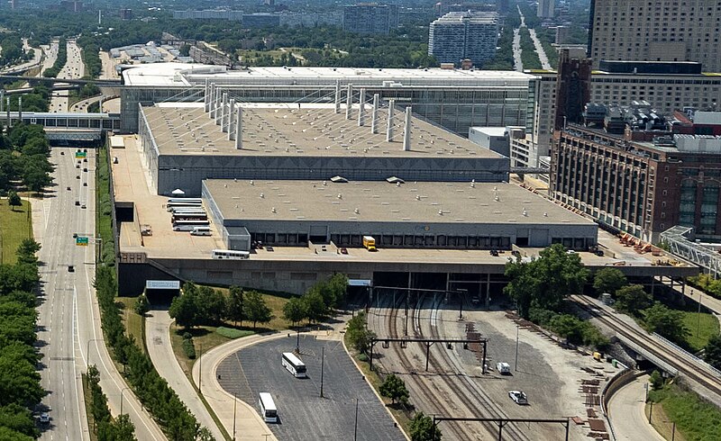 File:North Building, McCormick Place.jpg