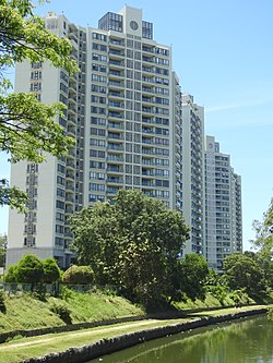 Residential buildings in Havelock City