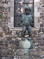 Fischpüddelchen-Brunnen (1911), Aken