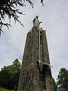 Le monument Notre-Dame-de-la-Paix.