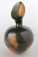 Magdalene Odundo's thrown burnished pot