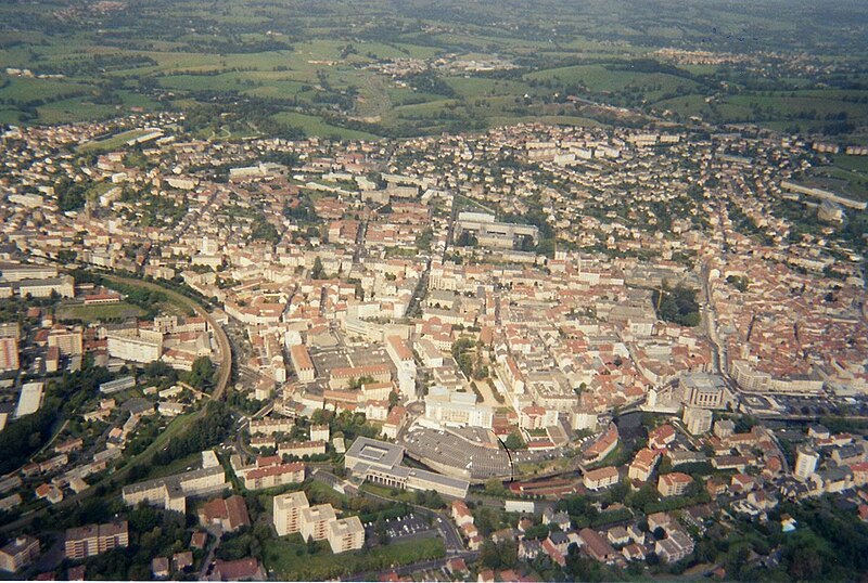 File:Aurillac Aerial1.jpg