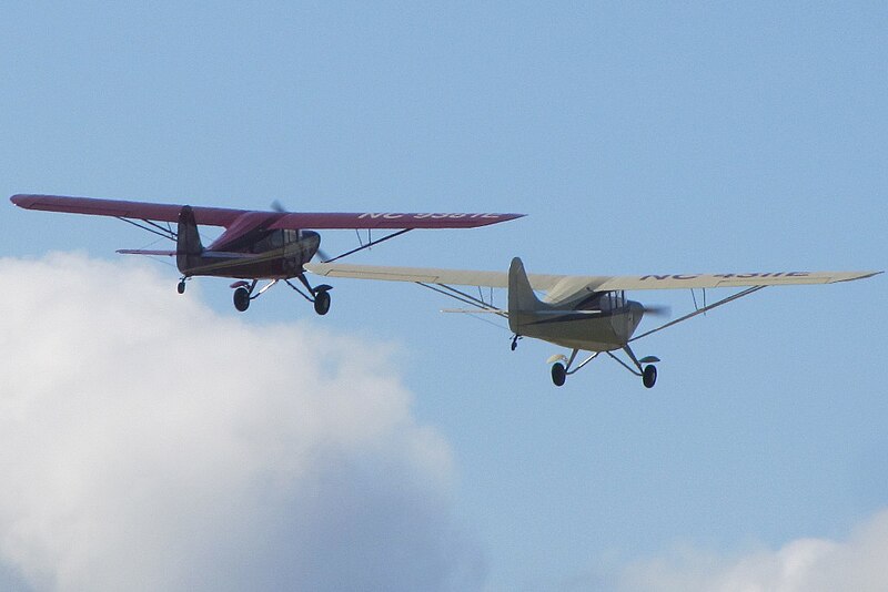 File:Aeronca Chief Formation.jpg