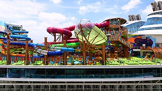 Parque aquático Thrill Island no Icon of the Seas