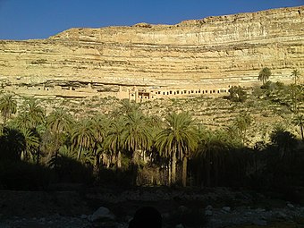 Les balcons de Ghoufi dans les Aurès, Algérie.