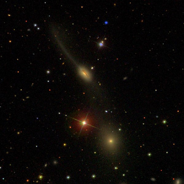 File:Arp101 - SDSS DR14 (panorama).jpg