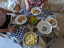 El gazpacho blanco es un buen acompañante para las gachasmigas.