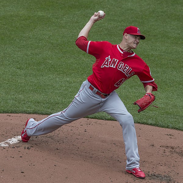 File:Garrett Richards on May 17, 2015.jpg