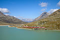 Bernina Express Lago Biancon rantaradalla Bernina-solassa