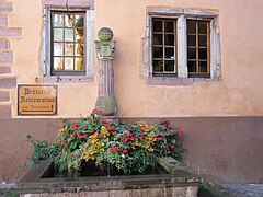 鹿泉（法语：Fontaine du Cerf）